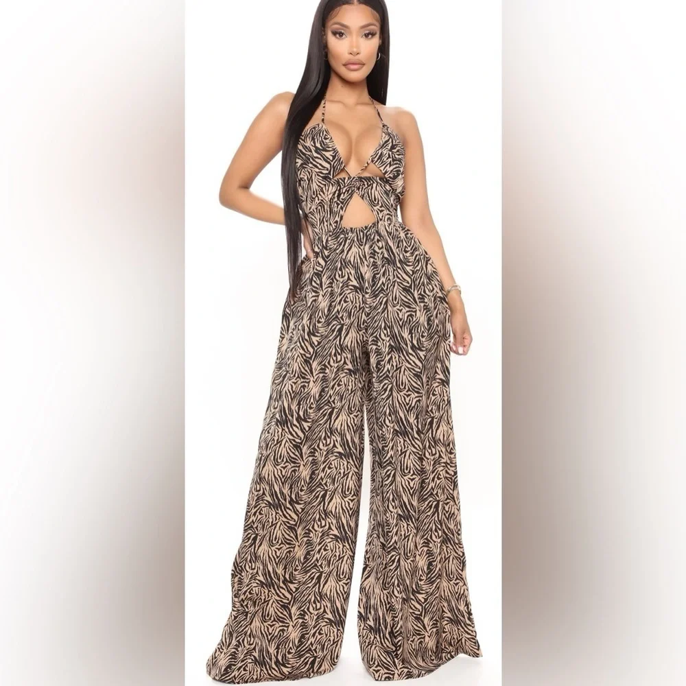 Elegant Zebra Print Jumpsuit - Picture 6 of 7